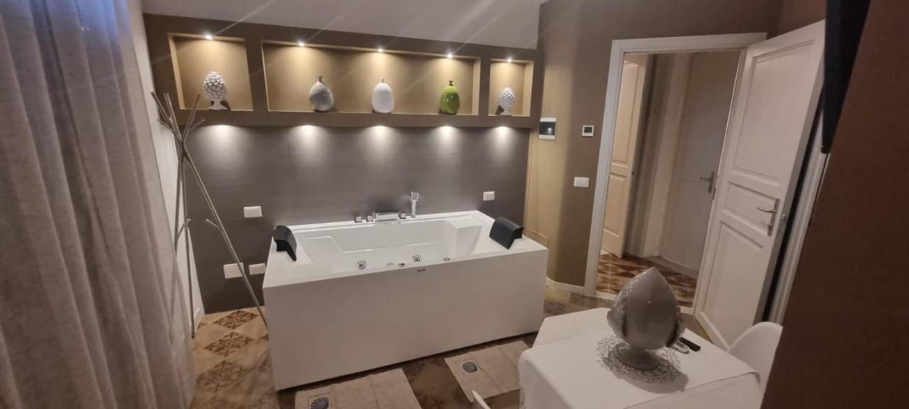 Bed and Breakfast Reluxe Private Wellness Лечче Екстер'єр фото