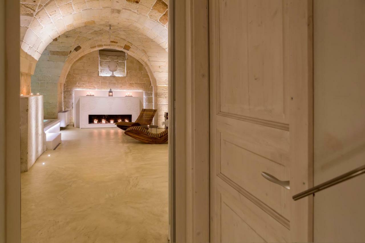 Bed and Breakfast Reluxe Private Wellness Лечче Екстер'єр фото